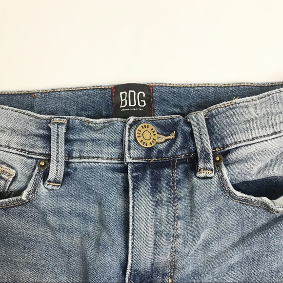 URBAN OUTFITTERS BDG Twig High Rise Raw Hem Jeans - Picture 4 of 8